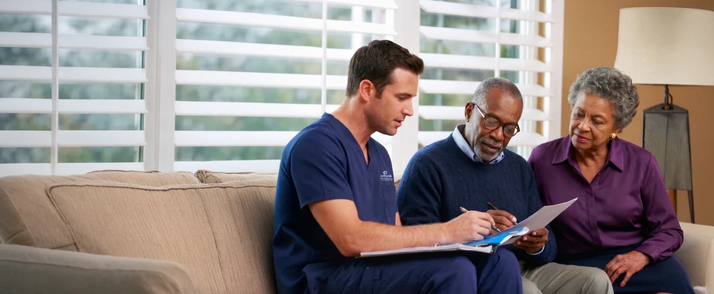 Private pay home care provider with an elderly couple at home